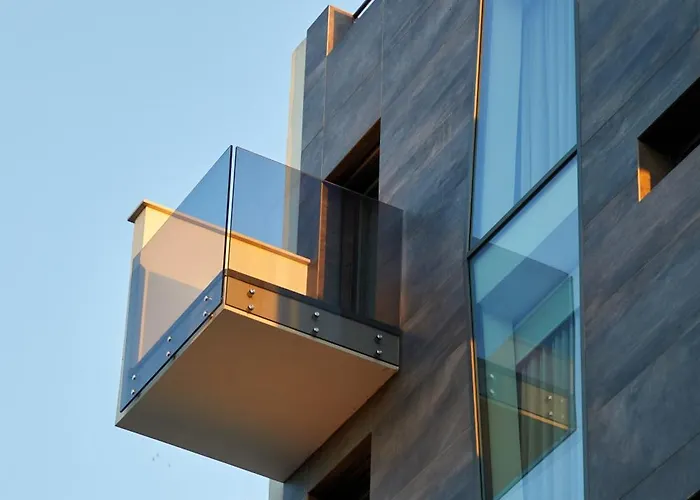 Glass House - Smart Rooms & ParkingAlbergo